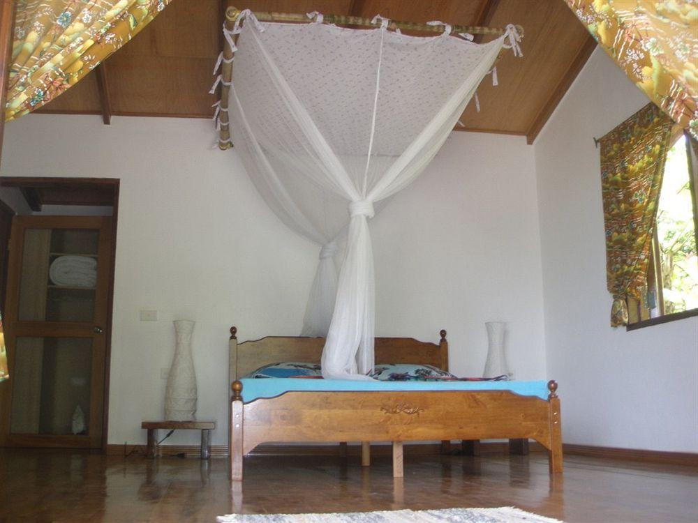 סאבוסאבו Korovesi Sunshine Villas מראה חיצוני תמונה